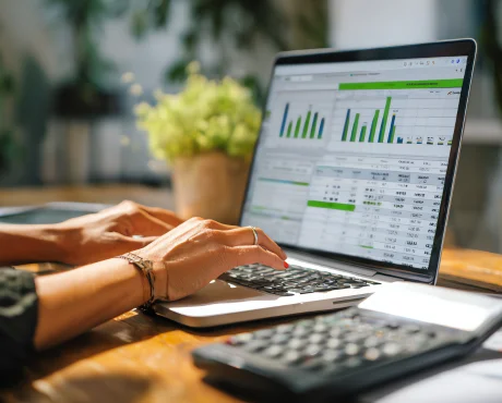 How Manufacturing Quoting Software Improves Accuracy and Reduces Errors